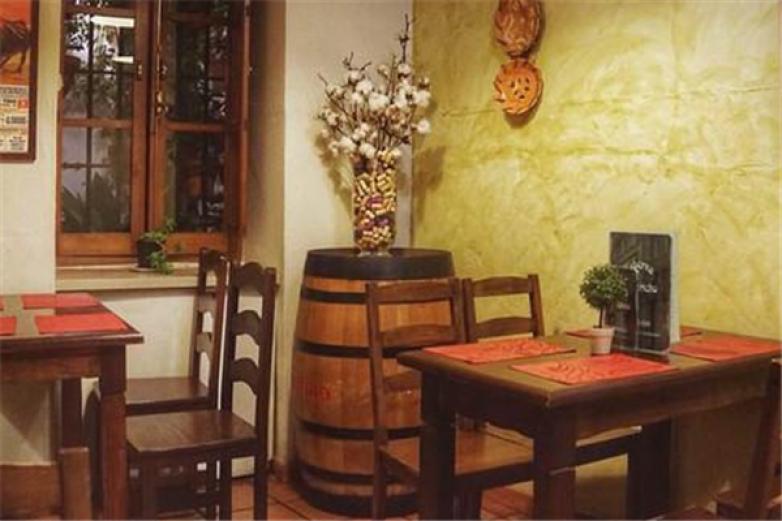 齐先生风味砂锅居